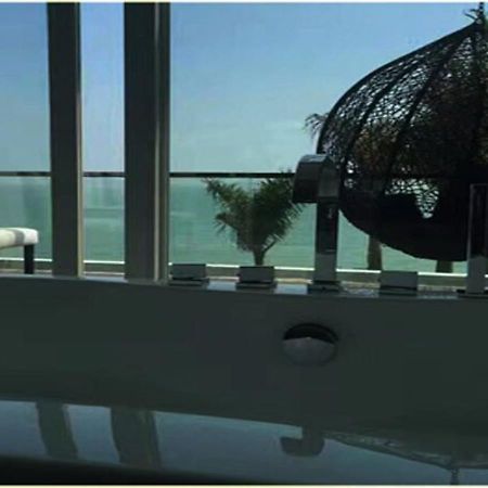 Warmness Club Hotel Xiamen Esterno foto
