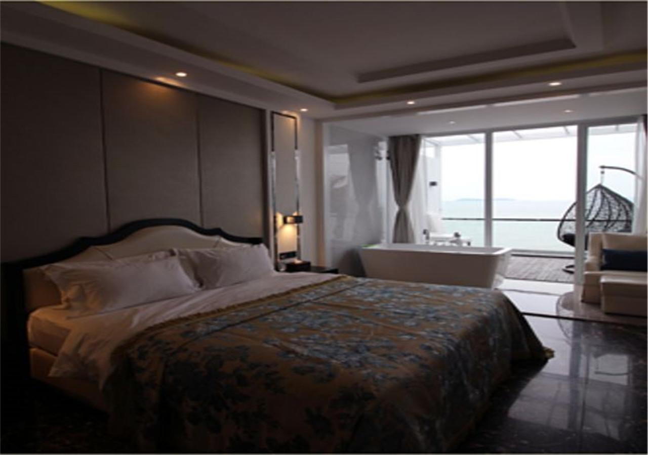 Warmness Club Hotel Xiamen Esterno foto